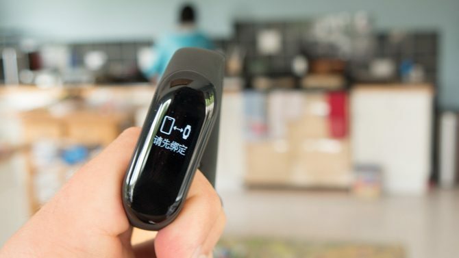 Mi Band 3: Nu cumpărați un Fitbit până nu ați văzut acest grup Mi 3 se conectează la telefonul 670x377