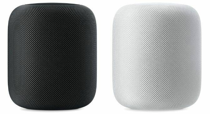 Alb-negru HomePod cot la cot