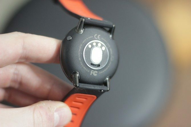 Xiaomi Amazfit Pace Review: Smartwatch solid la un preț bugetar AlazfitPace6 670x447