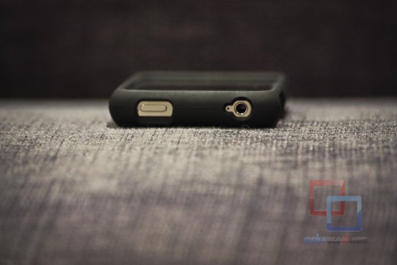 MakeUseOf Review & Giveaway: Carcasă iPhone 4 de Speck IMG 2169