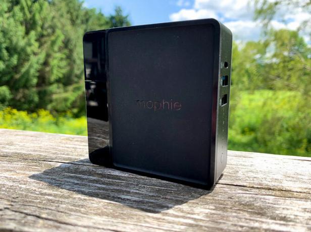 Platforma de încărcare wireless Mophie Powerstation Hub