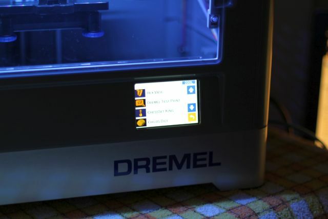 panou rezistent la dremel