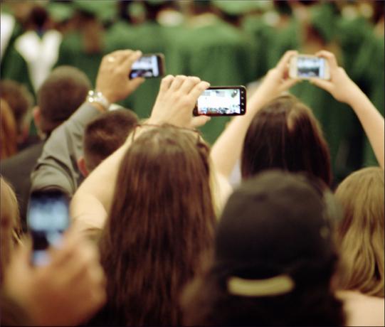 Cât de inteligente îți strică fotografia de smartphone-uri de viață