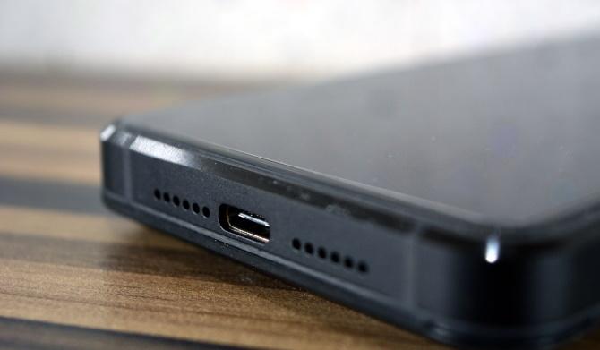 Port USB-C pe Librem 5