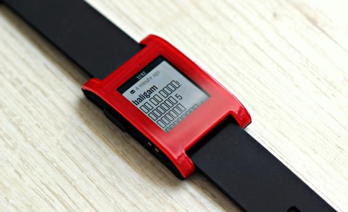 pebble review smartwatch