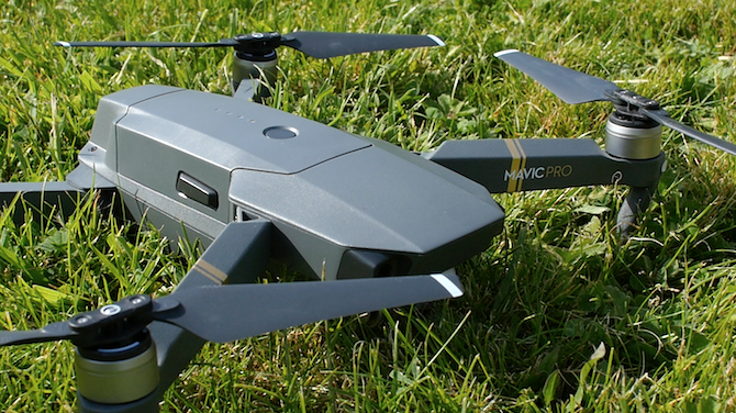 Acesta este droneul pe care îl căutați: DJI Mavic Pro Review Mavic Unfolded