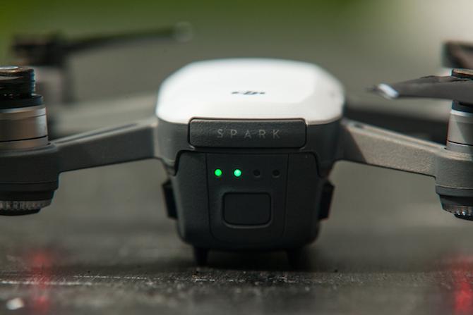 Scânteia DJI: Little Drone That Could (Review and Giveaway!) Spark 7