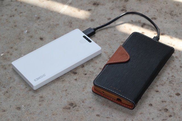 Kinkoo Infinite One Review Portable Battery Review și Giveaway kinkoo infinit un review 2