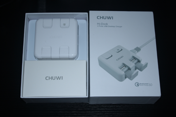 Chuwi Hi-Dock Desktop Charger Review (și Giveaway) chuwi hi dock box deschidere