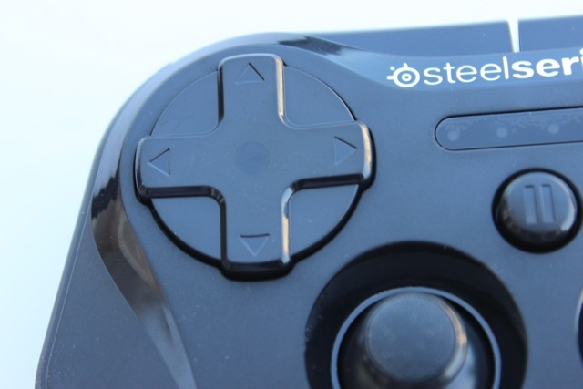 SteelSeries Stratus iOS Game Controller Review Review and Giveaway Steelseries Review stratus review 4