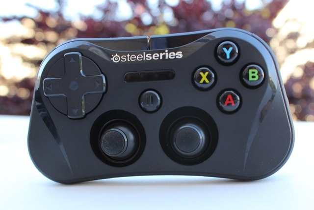 Revizuirea controlorului jocurilor SteelSeries Stratus iOS și revizuirea Steelseries pentru cadouri 6