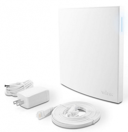 Samsung SmartThings: Viitorul caselor inteligente? Wink Hub v2 cu cabluri