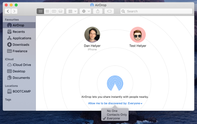 AirDrop în Finder pe Mac cu opțiunea de vizibilitate pentru toată lumea